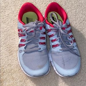 Nike free runs 5.0 sneakers